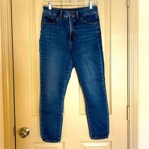 Express Skinny Highrise Blue Ankle Jeans size 8 short